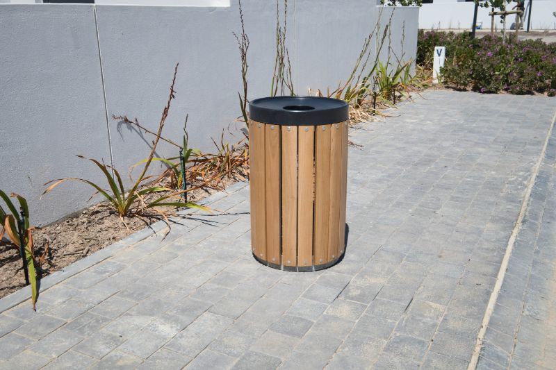 steel-bin-Timber-Slatted-Bin-Round-scaled-min
