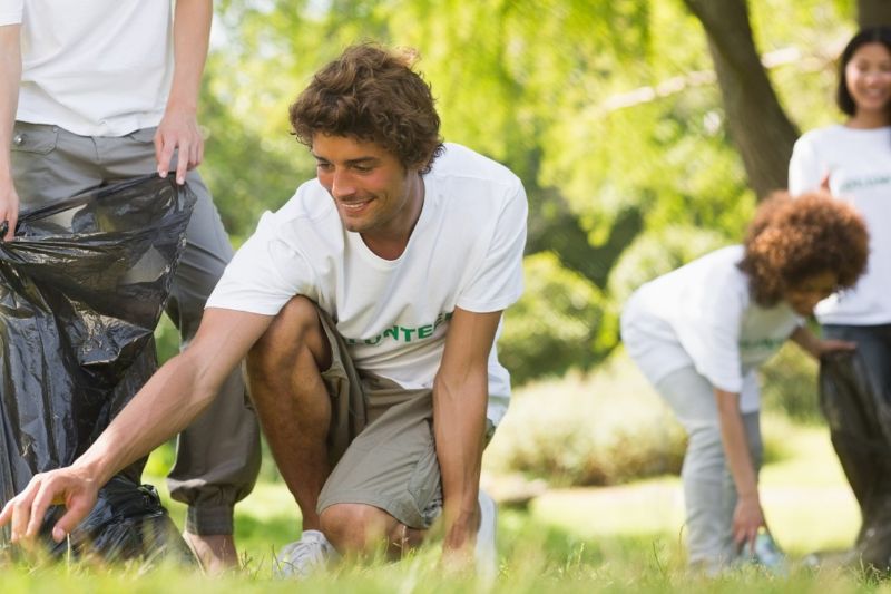 steel-bin-litter-clean-up-project-min