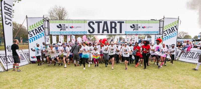bollards-diverse-people-running-in-the-color-run-marathon-in-johannesburg-120970280-min