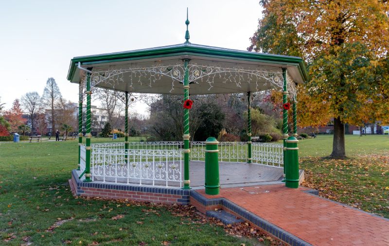 Concrete-bollards-crawley-west-sussex-uk-november-21-view-of-the-bandstand-in-132311992-min