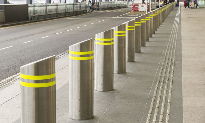 row-of-bollards-107930889-min