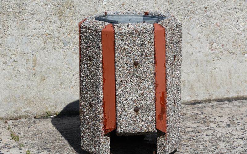 concrete-bins-a-concrete-and-wooden-litter-bin-on-the-pavement-min