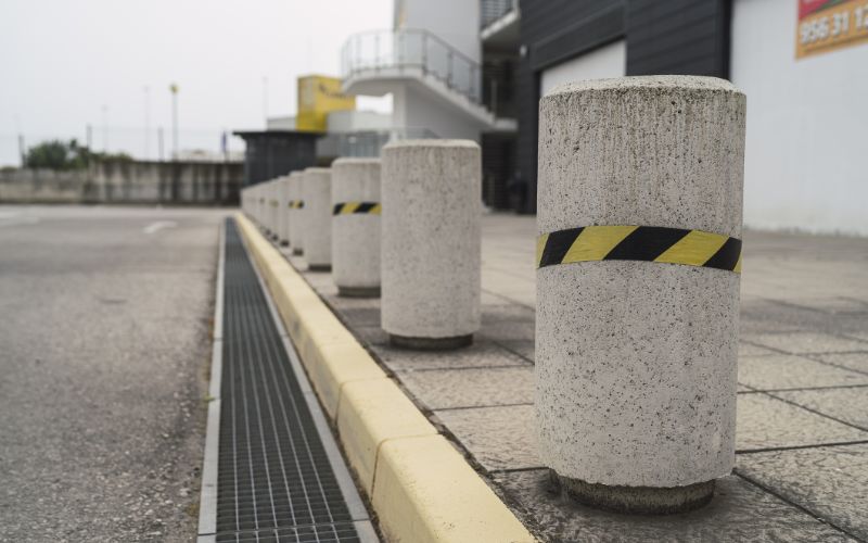 concrete-bollards-street-with-concrete-bollards-min