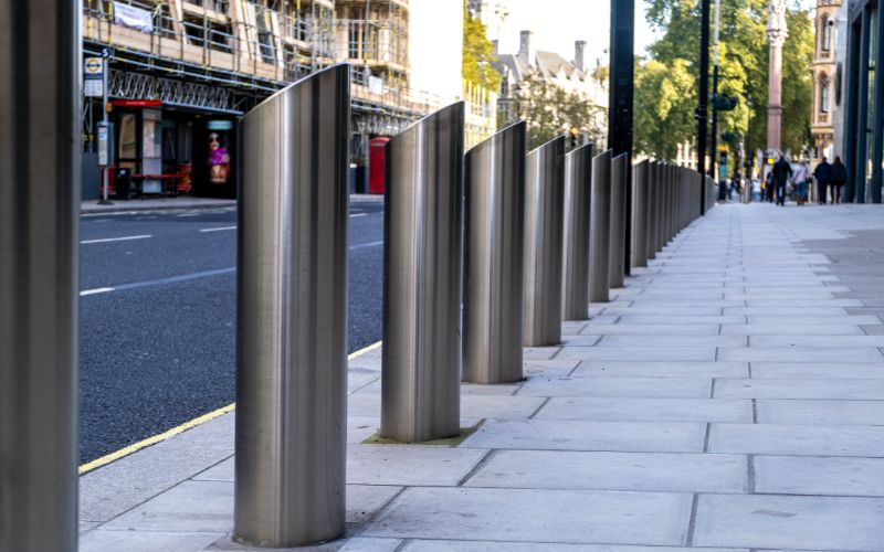 bollards-steel-bollards-min